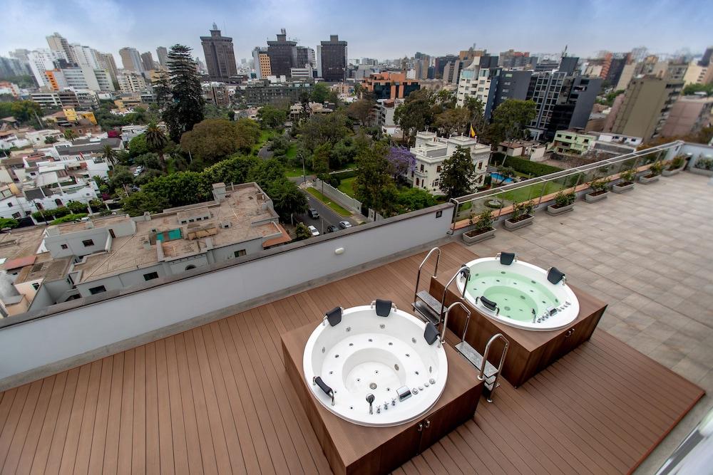 Hampton By Hilton Lima San Isidro Hotel Exterior photo