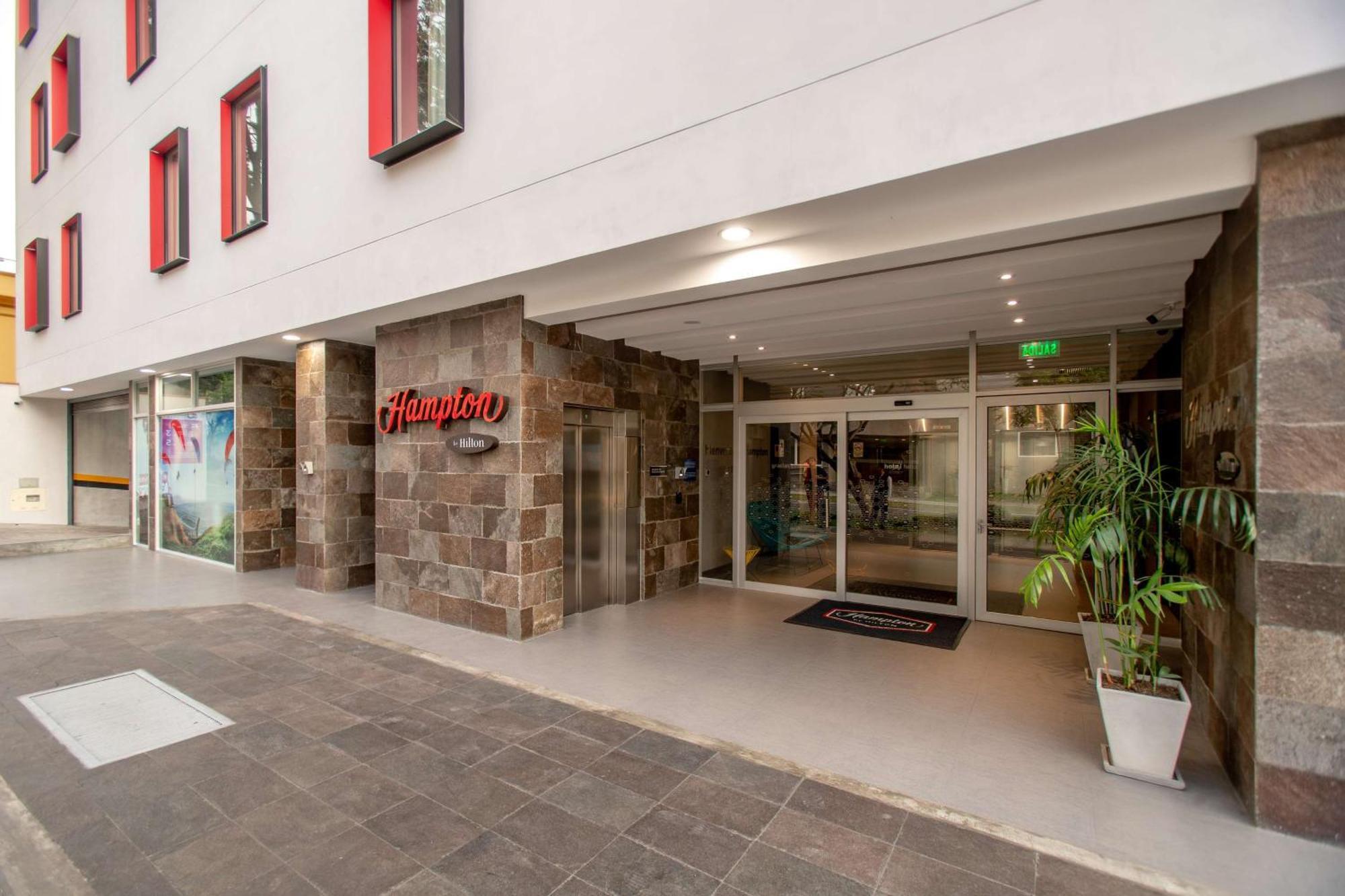 Hampton By Hilton Lima San Isidro Hotel Exterior photo