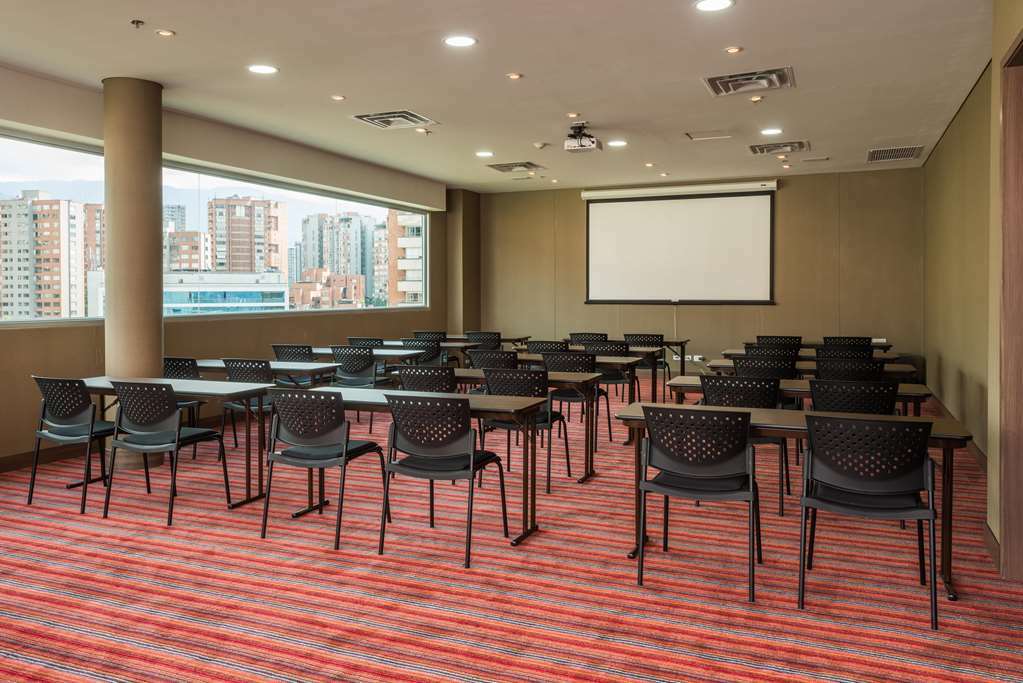 Hampton By Hilton Lima San Isidro Hotel Facilities photo